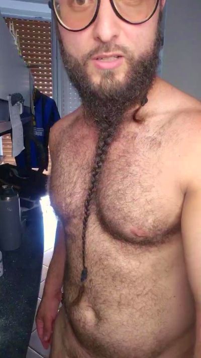 BeppeRagnar live cam on Cam4