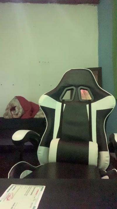 Beriimbauu live male webcam from Brazil