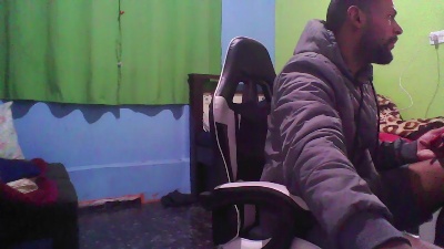Beriimbauu live cam on Cam4