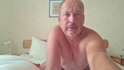 Berni live cam on Cam4