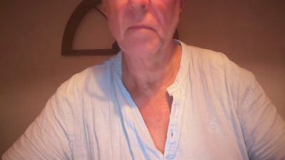 Bernie2620 live cam on Cam4
