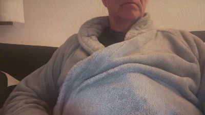 Bernie2620 live cam on Cam4