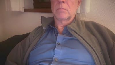 Bernie2620 live cam on Cam4