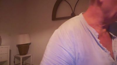 Bernie2620 live cam on Cam4