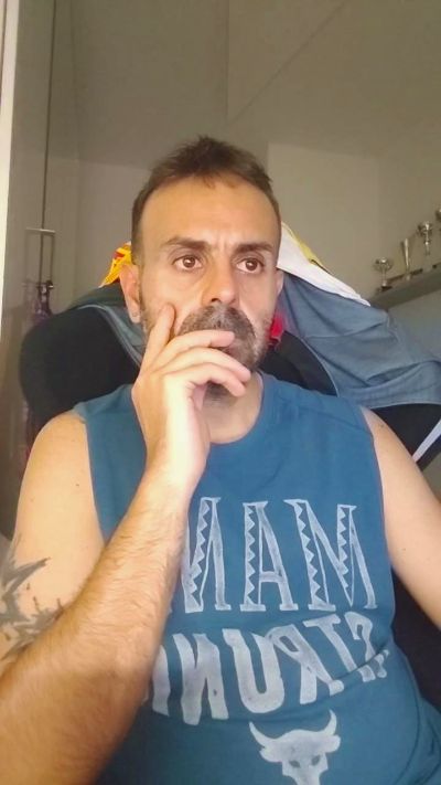 Berry2026 live cam on Cam4
