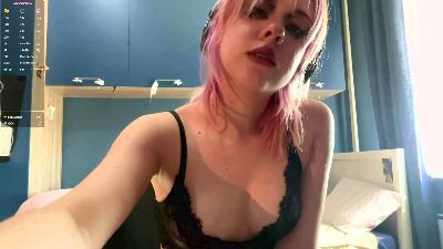 BerryDoubek live cam on Cam4