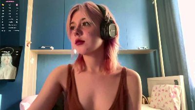 BerryDoubek live cam on Cam4