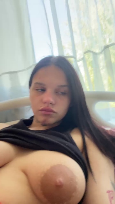 Bertie_Greta live cam on Cam4