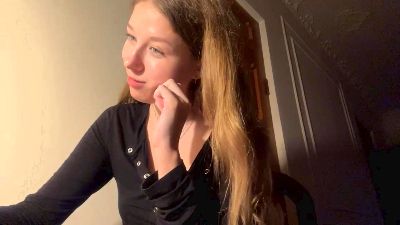 BessieGreinke live cam on Cam4