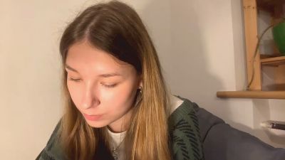 BessieGreinke live cam on Cam4