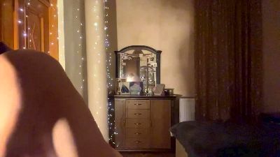 BessieGreinke live cam on Cam4
