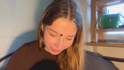 BessieGreinke live cam on Cam4