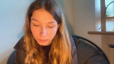 BessieGreinke live cam on Cam4