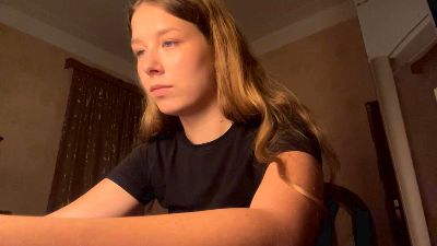 BessieGreinke live cam on Cam4