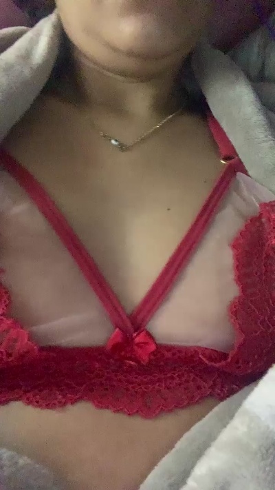 Beth01 live cam on Cam4
