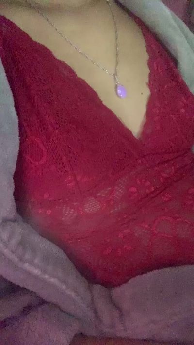Beth01 live cam on Cam4