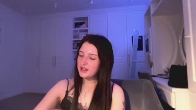 BethanieEssler live cam on Cam4