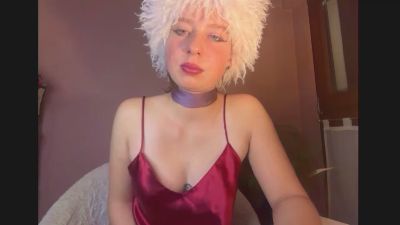 BettyGlow live cam on Cam4