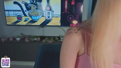 BeverleyLambey live cam on Cam4