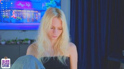 BeverleyLambey live cam on Cam4