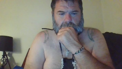 Bgnhrd4u live cam on Cam4