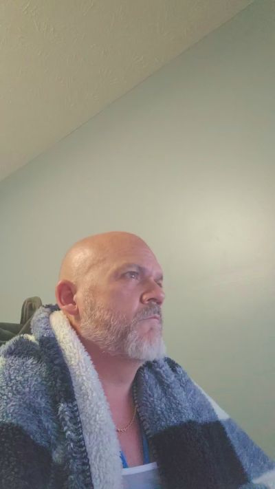 BiCur1976 live cam on Cam4