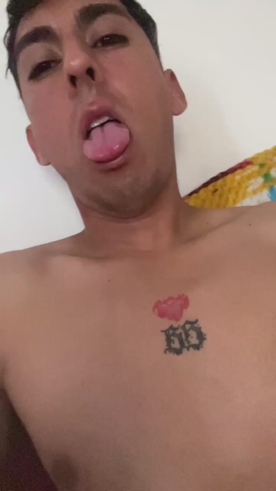 Biancolly66 live cam on Cam4