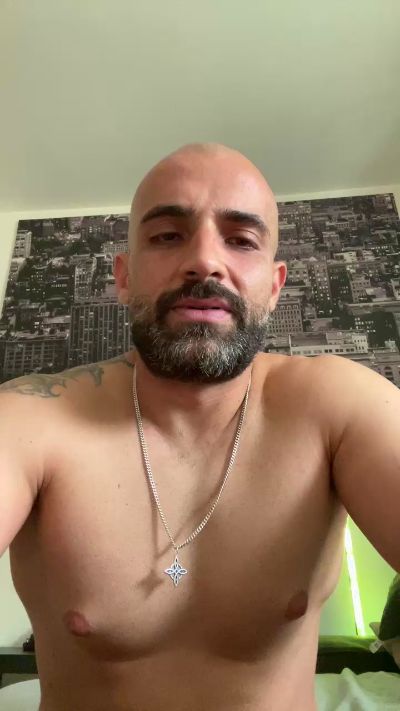 Biberonlechero live cam on Cam4