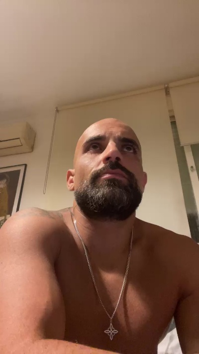 Biberonlechero live cam on Cam4