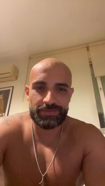 Biberonlechero live cam on Cam4