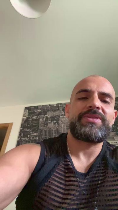 Biberonlechero live cam on Cam4