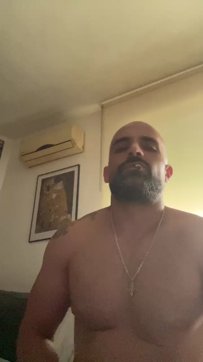 Biberonlechero live cam on Cam4