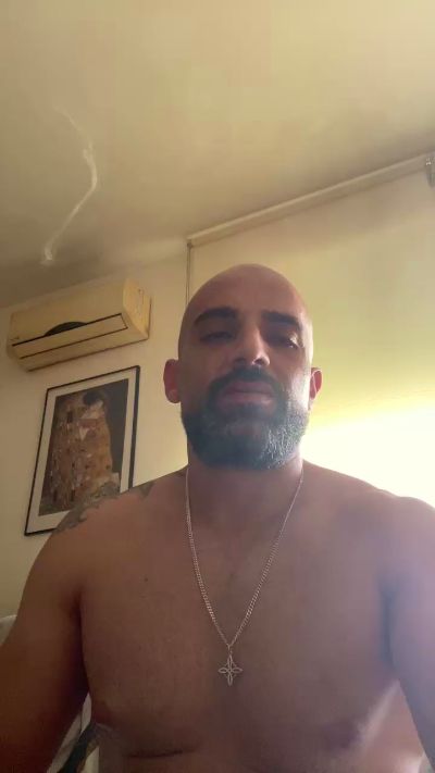 Biberonlechero live cam on Cam4