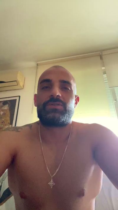 Biberonlechero live cam on Cam4