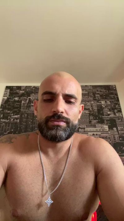 Biberonlechero live cam on Cam4