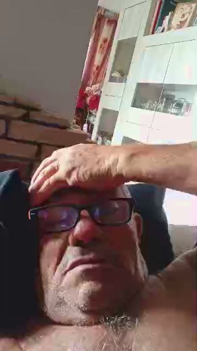 Bicasso live cam on Cam4