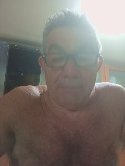 Bicasso live cam on Cam4
