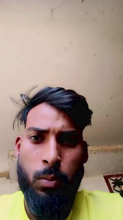 Bidi_dedo live cam on Cam4