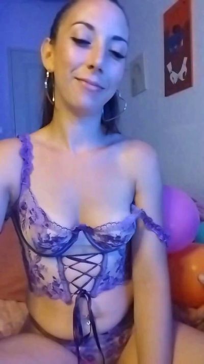 Bidoouu live cam on Cam4