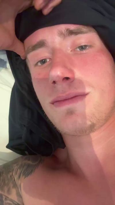 BigAyljay live cam on Cam4