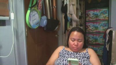 BigBoobsPinay live cam on Cam4