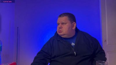 BigBossDaddyX live cam on Cam4