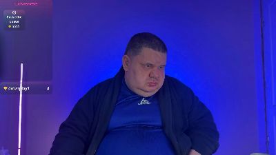 BigBossDaddyX live cam on Cam4