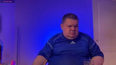 BigBossDaddyX live cam on Cam4
