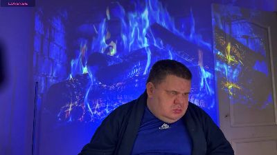 BigBossDaddyX live cam on Cam4