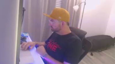 BigDaddyBossD live cam on Cam4