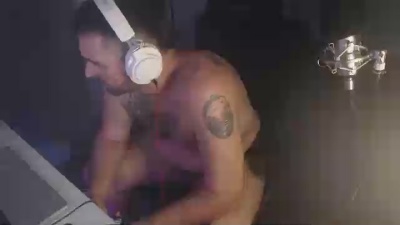 BigDaddyBossD live cam on Cam4