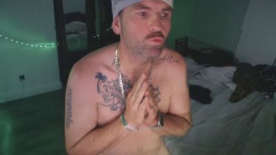 BigDaddyBossD live cam on Cam4