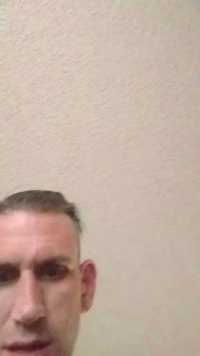 BigDeeGee live cam on Cam4