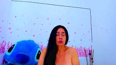 BigLabbia live cam on Cam4